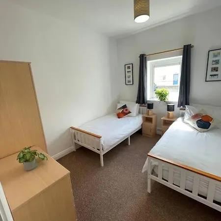 Centrally Located On Shannon Shore Side Apartamento Carrick on Shannon