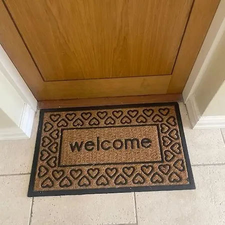 Centrally Located On Shannon Shore Side * Carrick on Shannon