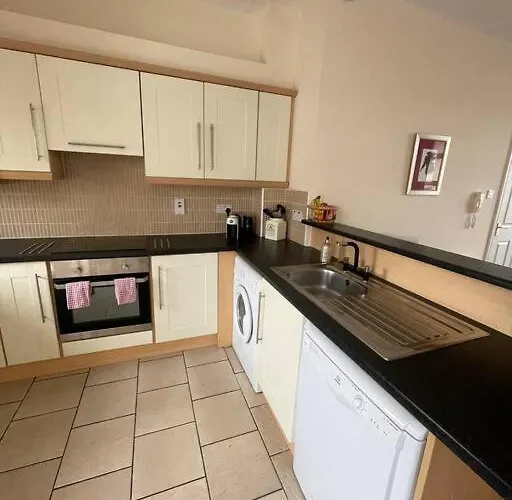 アパート Centrally Located On Shannon Shore Side Carrick on Shannon