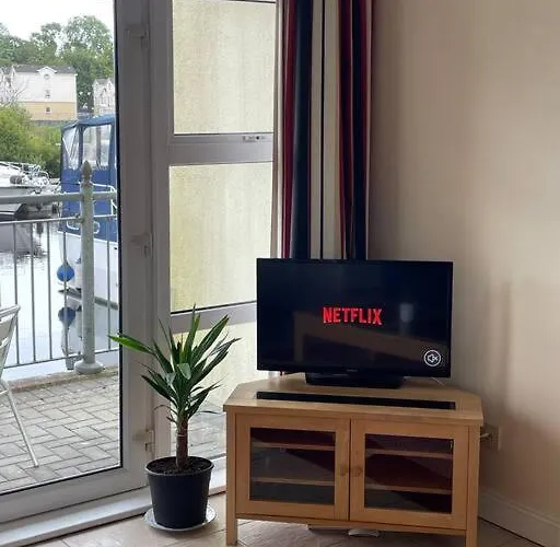 Centrally Located On Shannon Shore Side *