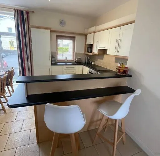 Centrally Located On Shannon Shore Side