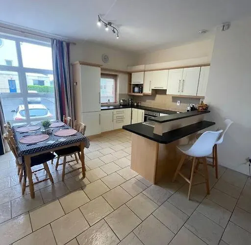 アパート Centrally Located On Shannon Shore Side Carrick on Shannon