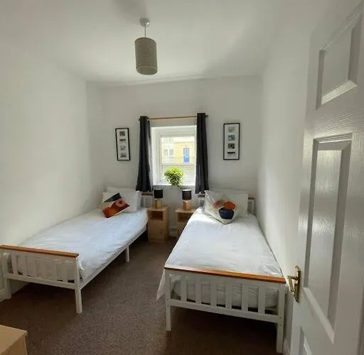 Centrally Located On Shannon Shore Side *