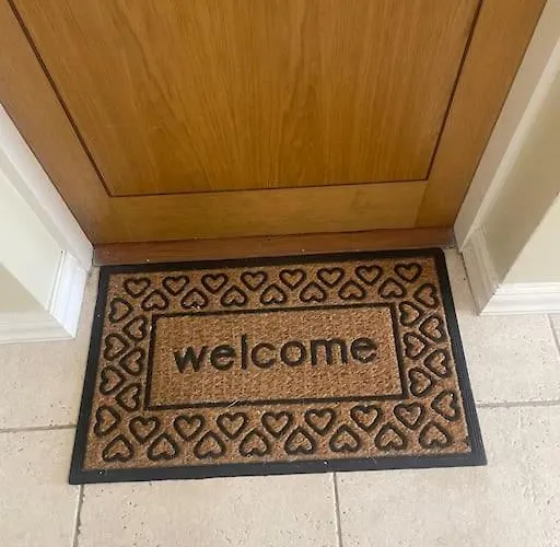 Centrally Located On Shannon Shore Side * Carrick on Shannon